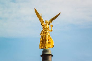 Anjo Número 7777 Significado – Por que estou vendo 7777?