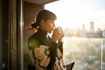 Sonhar com chá – significado e simbolismo