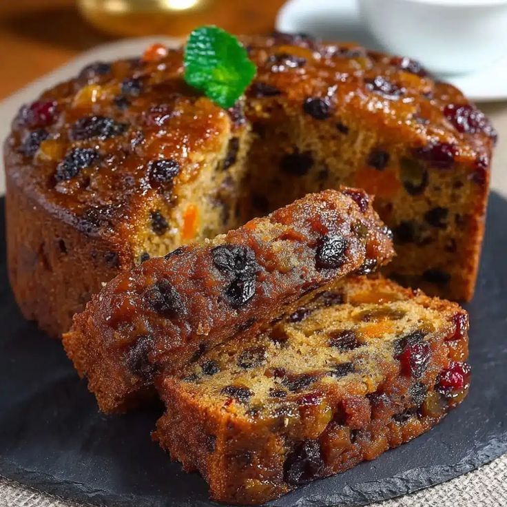 Receitas de Bolo de Frutas de Natal: Tradição, Sabor e Emoção na Ceia Natalina