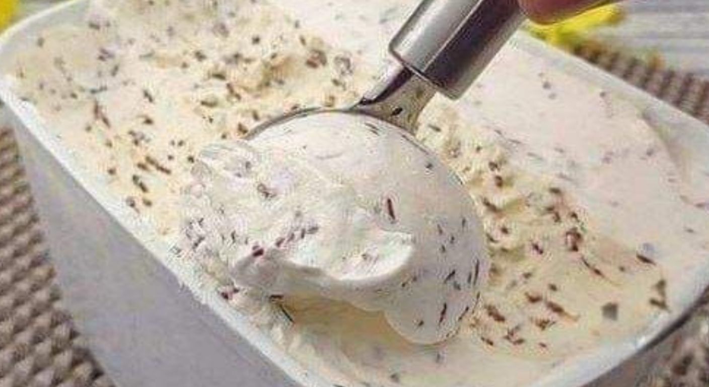 Sorvete Caseiro com Apenas 3 Ingredientes: Receita Fácil, Cremosa e Econômica