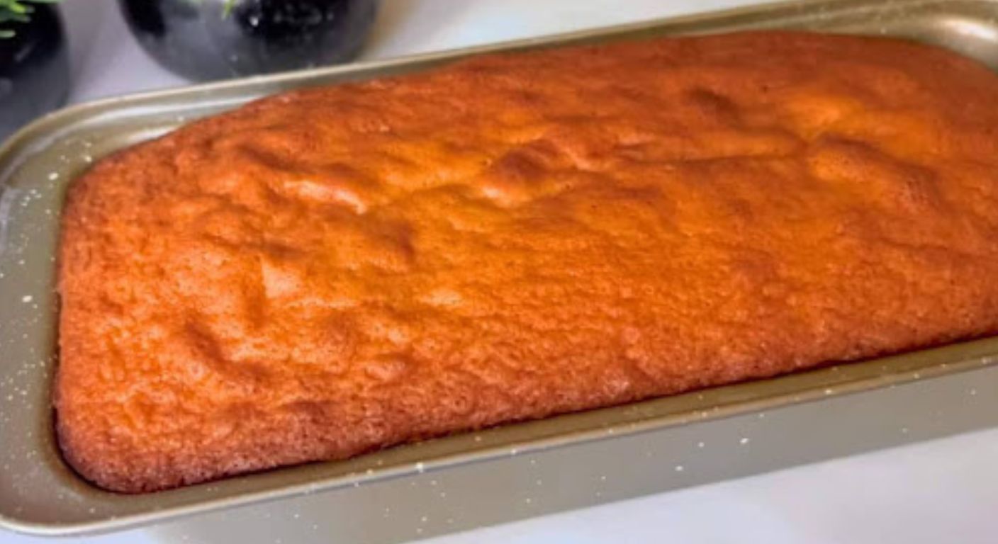 Bolo de Laranja com Flocos de Coco e Mel: Receita Atualizada, Fofinha e Saudável