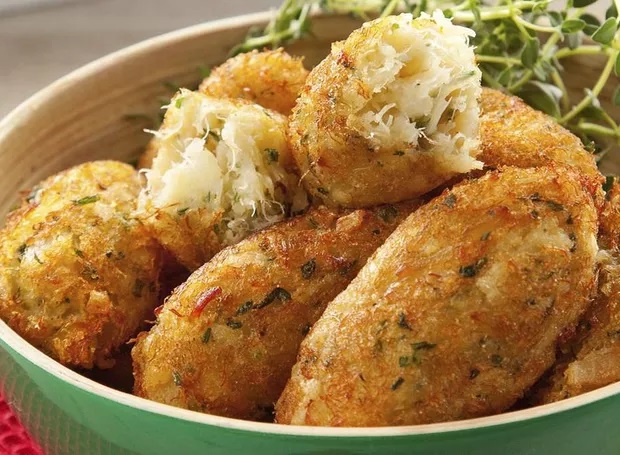 Receita de Bolinho de Bacalhau: Crocante por Fora e Macio por Dentro